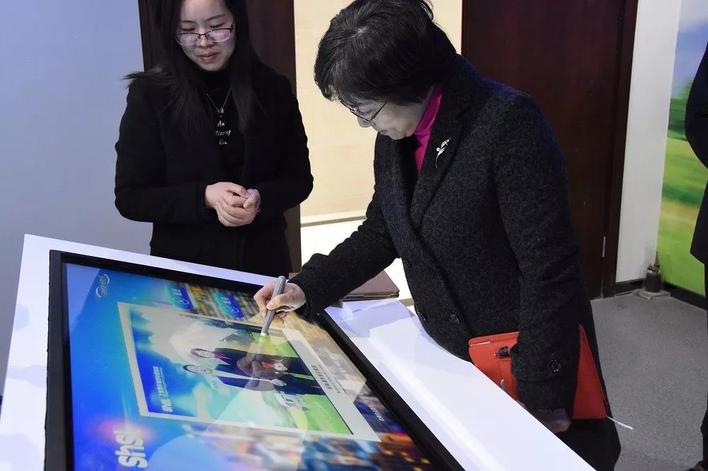 å¥è´¤åºå¯åºé¿è¢åä¸è¡è
䏴䏿µ·æµ¦ä¸çµçº¿çµç¼éå¢